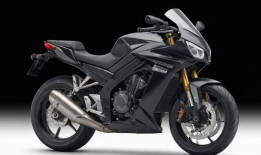 xtc800与传奇500plus（传奇500和xtc800哪个好）