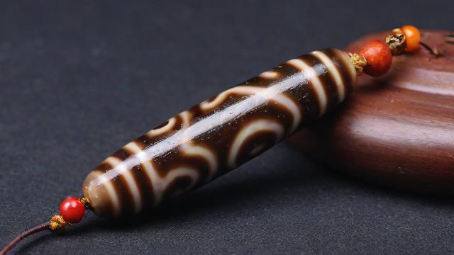 传奇世界天珠项链属于什么套(传奇天珠项链隐藏属性)